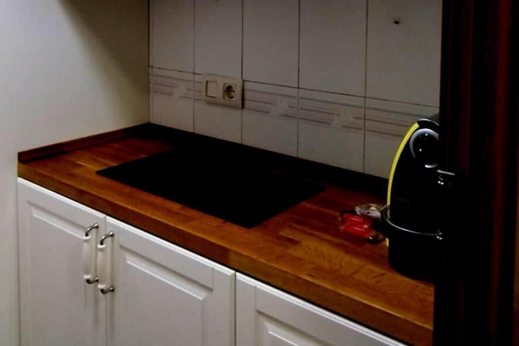 Apartamento En Zona De Ocio Casco Antiguo Аликанте Екстериор снимка